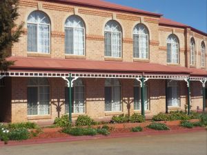 Heritage Motor Inn Goulburn - Accommodation Port Macquarie